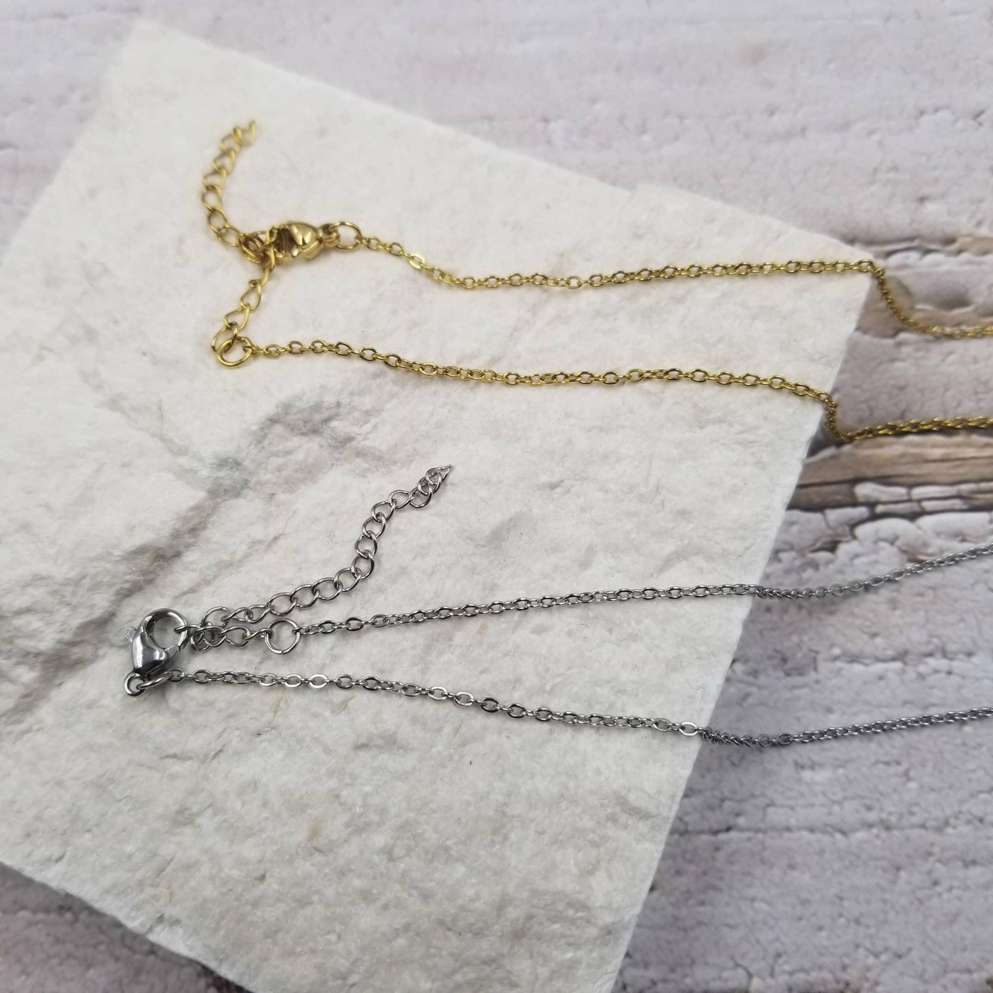 Simple Mama Necklace