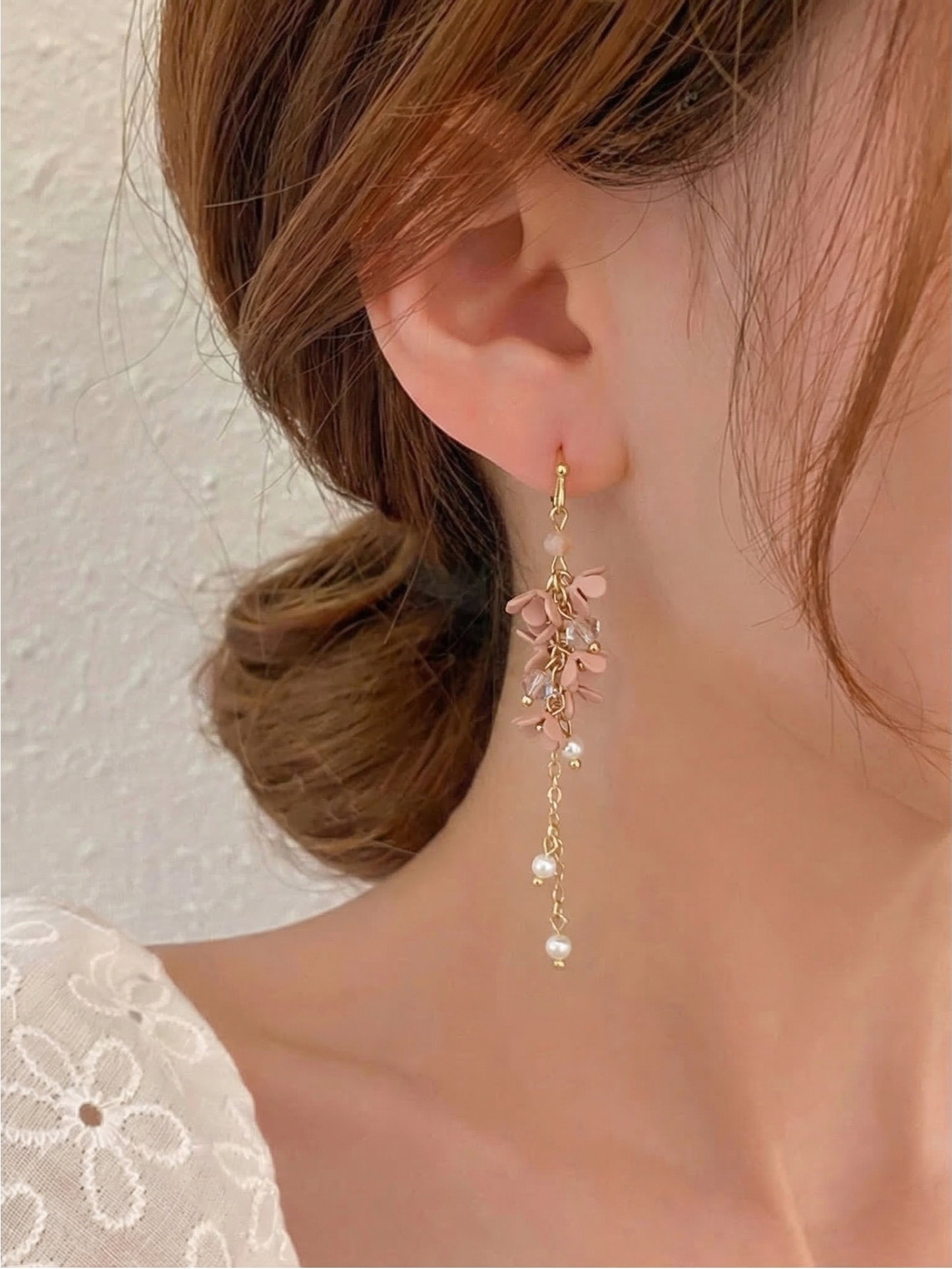 Floral Dangle pink Earring
